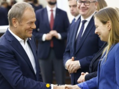 Widmo rozbioru Polski 2050. W partii huczy od plotek. Możliwe starcie z Donaldem Tuskiem