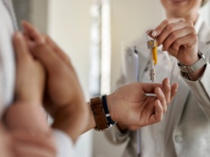 Koniec wolnej amerykanki. Najem krótkoterminowy czeka trzęsienie ziemi