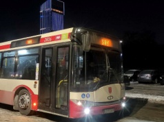 Ciepły posiłek i pomoc ratownika. Autobus SOS znów na ulicach Gdańska