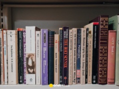 Książki obyczajowe jako sposób na relaks i oderwanie się od codziennych spraw. Które tytuły wybrać?