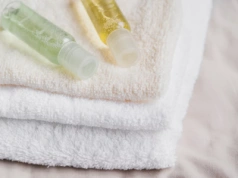 Kup w aptece za 5 zł i dodaj do prania. Ręczniki będą miękkie jak chmurka