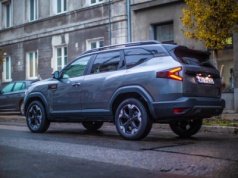 Dacia i znikająca klasa średnia. Dlaczego ta marka wygrała moment dziejowy?