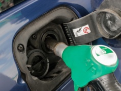 UOKiK ujawnia stacje z paliwem niespełniającym norm – sprawdź, gdzie nie tankować w 2026 roku