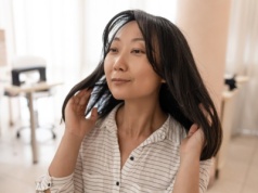 Azjatki myją tym włosy. Siwieją znacznie później niż Europejki