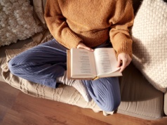 Czytanie imponująco przedłuża życie. Oto, jak dokładnie to działa