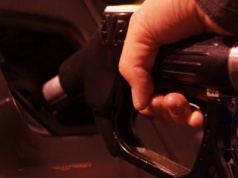 Siedem największych sieci w Polsce miało 4516 stacji paliw na koniec 2025