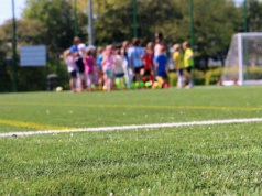 Toksyczna guma na placach zabaw i boiskach. Niepokojące wyniki badań