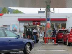 Zamieszanie z fakturami na stacjach Orlenu. Nie wszystkie lądują w KSeF. O co chodzi?