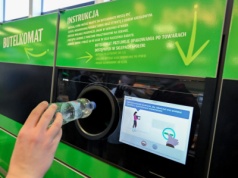 Oszustwa, awarie i woda w kartonie. Tak działa system kaucyjny w Polsce