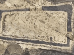 Średniowieczny tunel odkryty u naszych sąsiadów. Tajemnicze podziemia i neolityczny grób