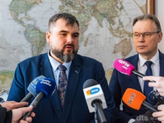 ,,To nie jest abstrakcyjna linia na mapie”. Mularczyk i Wicher o Sądeczance i kolei