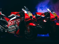 Honda HRC prezentuje barwy MotoGP na sezon 2026. W cieniu mocne spekulacje transferowe