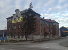 Dawna szkoła znów na celowniku inwestora. Chce ją przekształcić w blok