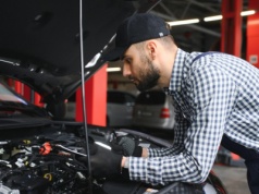 Rozliczanie szkód komunikacyjnych a KSeF. Faktura może zdecydować o VAT