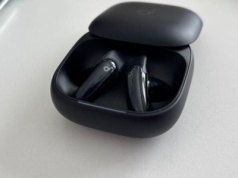 Liberty Buds - półdouszne słuchawki z ANC i tłumaczem AI