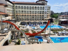 W biurach podróży ciąg dalszy przeceny Bułgarii i marszu po rekord Wysp Kanaryjskich