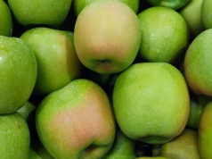 Rynek jabłek deserowych na początku lutego. Otwierać komory czy czekać?