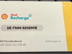 Stacje ładowania Shell Recharge w Polsce zostają, w tym roku kilkanaście nowych. Aplikacja Shell Recharge do wyłączenia