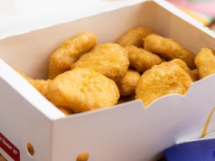 McDonald’s sięga po luksus. Nietypowy dodatek do kultowych nuggets'ów