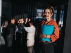 Problemy z uznaniem kwalifikacji – dlaczego Niemcy blokują specjalistów z Polski?