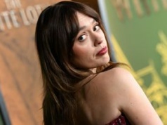 Wyśmiewano ją z powodu wyglądu. "Mam duże przerwy między zębami"