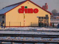 Kontrole w Dino Polska. "Praca w mroźni"