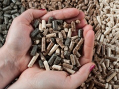 Pellet za drogi? Polacy już mają nowy tańszy zamiennik