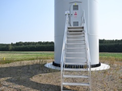 Nie prawo ani grunty. Dezinformacja blokuje dziś większość projektów OZE w Polsce