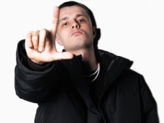 Młody West zajął 9. miejsce na świecie z płytą „FF”