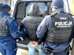 Miał 4 aktywne zakazy prowadzenia pojazdów. Wpadł w Sulejowie podczas kontroli drogowej