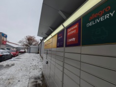 Konkurent InPostu rośnie w siłę. Ustawia automaty przy Biedronkach