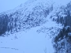 Tatry. Wzrosło zagrożenie lawinowe do drugiego stopnia