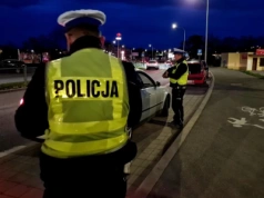 Pijany i z dożywotnim zakazem prowadzenia pojazdów zatrzymany podczas kontroli
