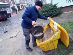 IMGW: ostrzeżenia przed gołoledzią dla wszystkich 16 województw