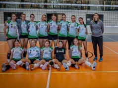 Młode biało-zielone drugie w Wałbrzychu