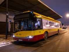 „Autobus dla bezdomnych i potrzebujących” pomaga rekordowej liczbie osób. 13 tysięcy wydanych poisłków