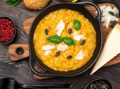 Złociste, kremowe i pełne szafranu. Risotto alla Milanese w stylu Moniki Mariotti