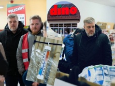 Zandberg poszedł do Dino, ale nie na zakupy, tylko mierzyć temperaturę.