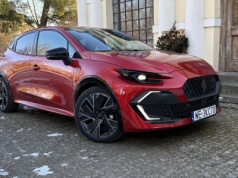 Nowe Renault Clio to król oszczędności. Pali nawet 3,9 l/100 km