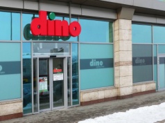 Zandberg z interwencją poselską w Dino. W takich warunkach każą pracować w supermarkecie