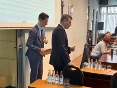 W Bytomiu złożono dokumenty ws. referendum. Mieszkańcy chcą odwołać prezydenta i radę