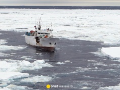 Tajemnicze ruchy rosyjskiego statku na Morzu Śródziemnym. Wielokrotnie zmieniał kurs