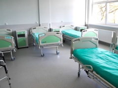 Ruszyła seria łączenia szpitali. Oby zyskali pacjenci, bo na razie ta reforma jest sierotą