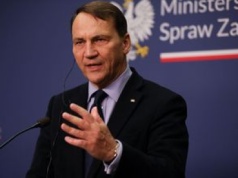 Sikorski: minerały krytyczne nie powinny być przedmiotem szantażu