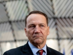 Wraca temat zaproszenia do Rady Pokoju. Sikorski zwróci się do prezydenta