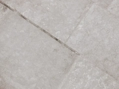 Wsyp to na fugi i zostaw na godzinę. Czarne plamy znikają bez wybielacza