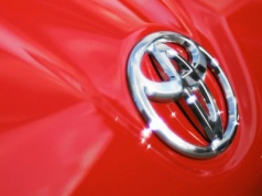 Jeszcze niedawno byli w cieniu. Teraz głośno o tej marce