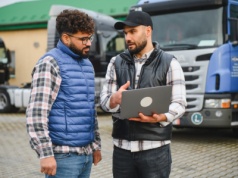 Gorączkowe ruchy na rynku pracy. Przestali liczyć na poprawę