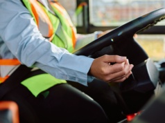 Niedobór kierowców zawodowych. Zaproponowano nowe rozwiązanie