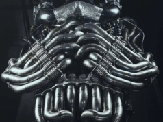 Ten silnik wygląda jak dzieło sztuki. Manifest przeciw elektryfikacji czy kolekcjonerska kapsuła czasu?